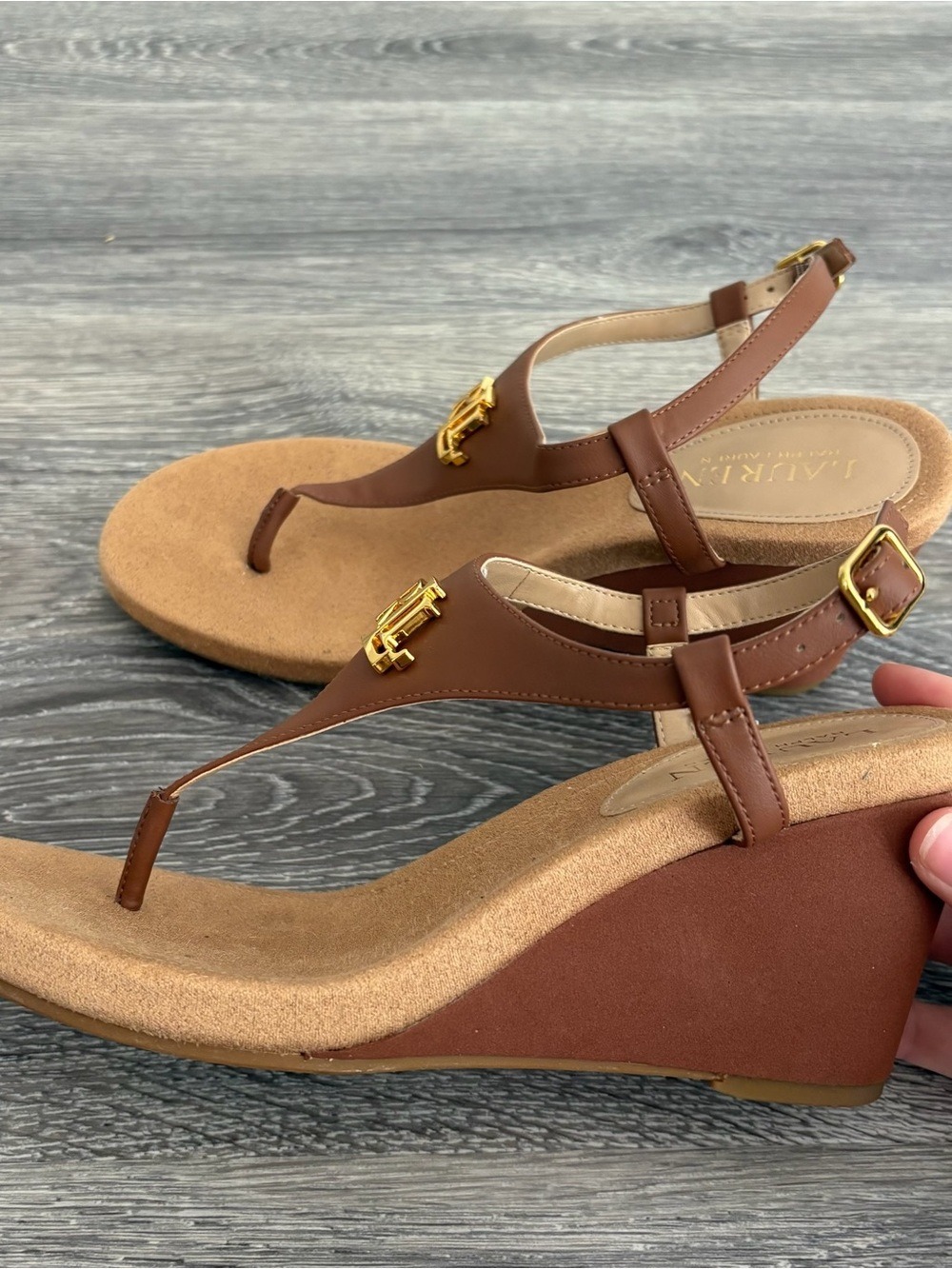 Lauren Ralph Lauren Brown Jeannie Leather Wedge T-Strap Sandals Size 7.5